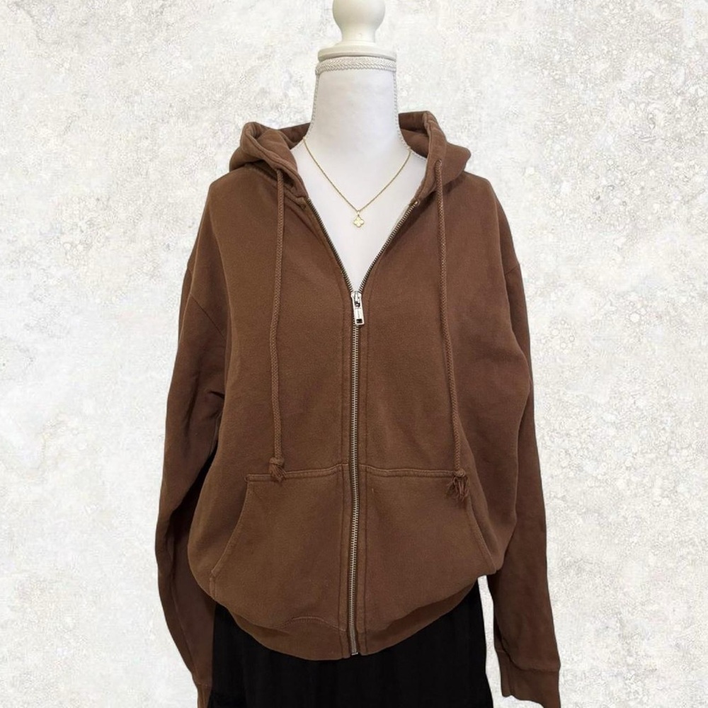 Brandy Melville Brown Zip-Up Hoodie